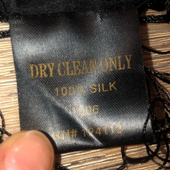 Y2k Ed Hardy 100% Silk Scarf w Fringe ‘True til Death’ Skulls 34” x 34” - Picture 3 of 5